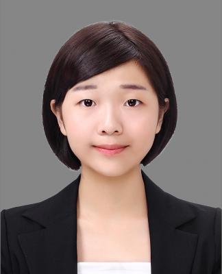 王品媛 照片